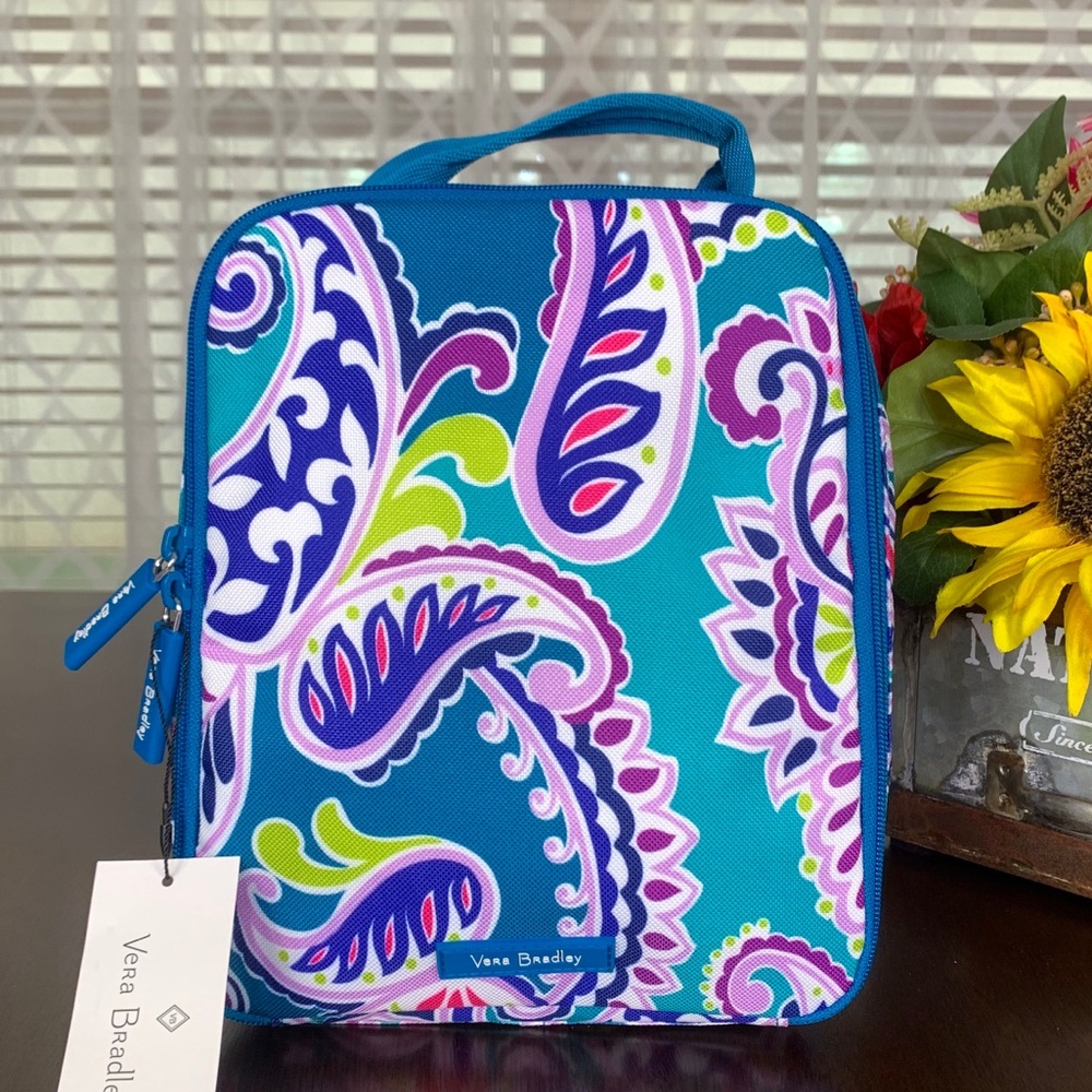 SOLD Vera Bradley Lunch Bag ~ Waikiki Paisley